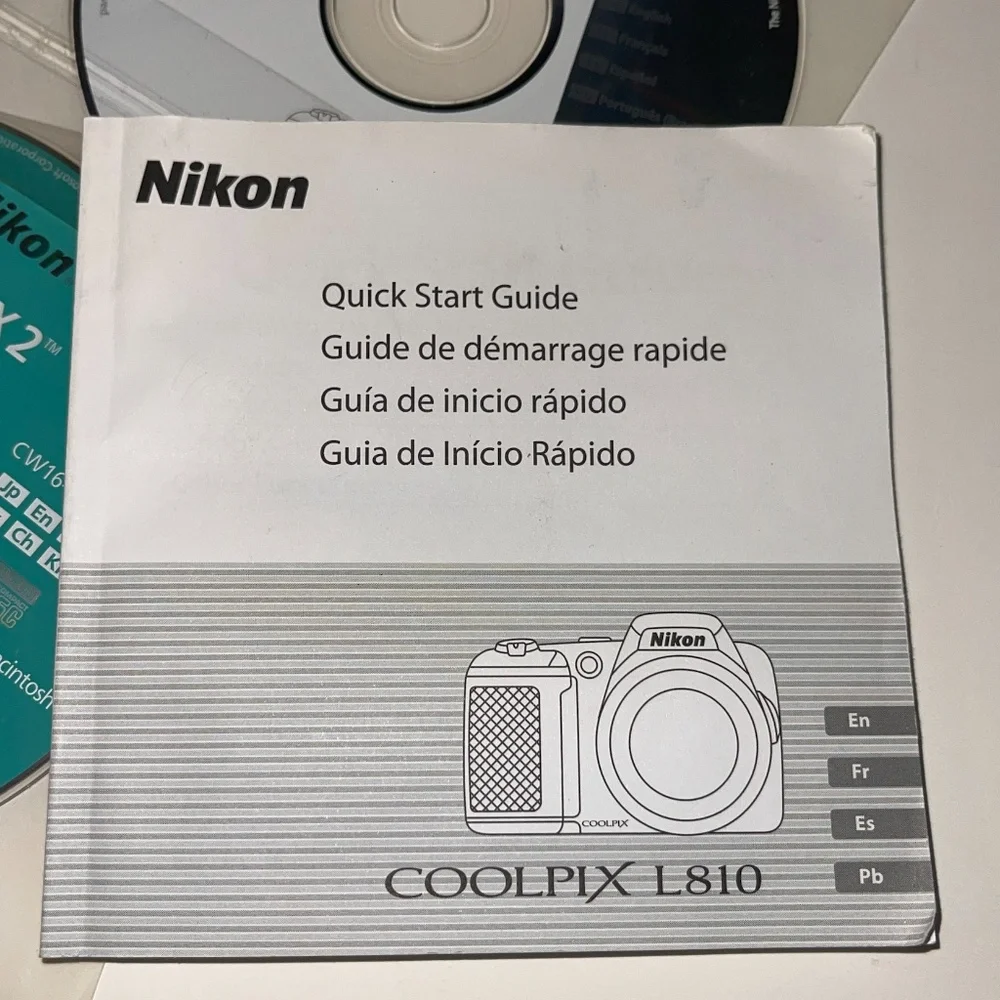 Nikon COOLPIX L810 Digital Camera Blue 16.1 MP + 16 GB SD Card Tested Box Cord